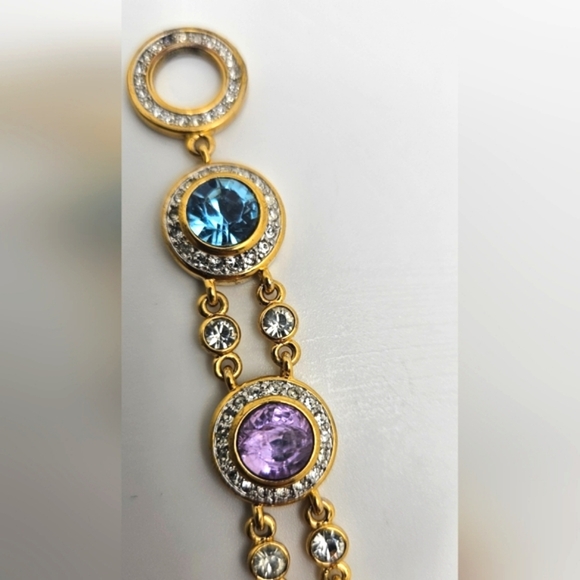 π’3/$19π’ Gorgeous Multicolor Pastels Gold Tone Toggle Halo Bezel Bracelet 7in - Picture 7 of 10